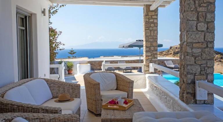 Villa with private pool, terrace & grill | Beach nearby | Pet-friendly — photo 5
