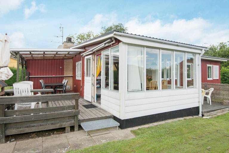 Fully equipped house with garden, terrace & BBQ | Pets allowed — photo 2