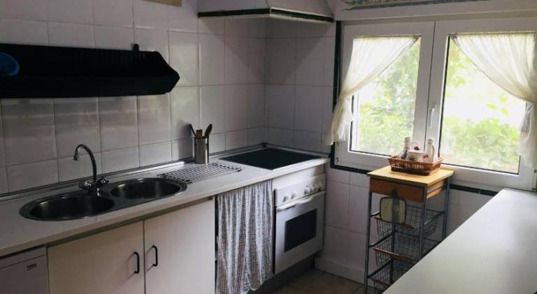Fully equipped ample house with barbeque, patio & garden | Pet-friendly — photo 3