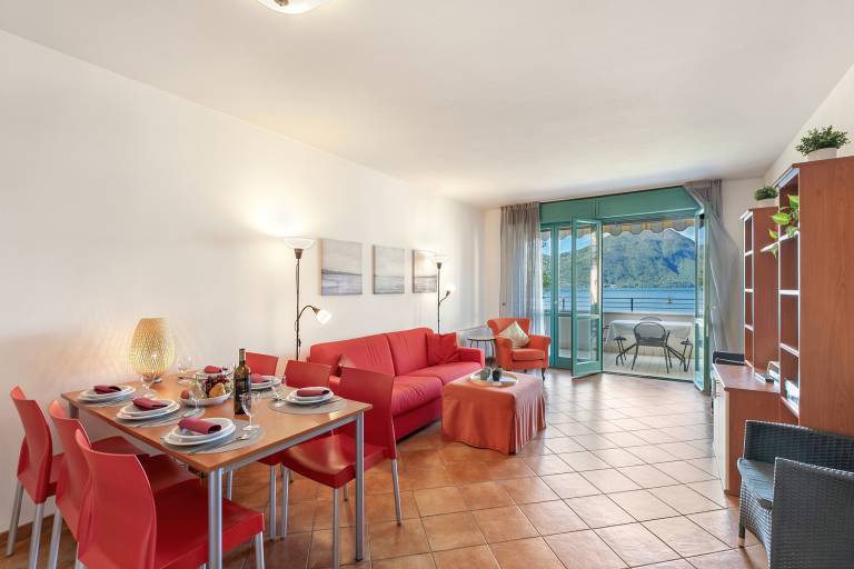 Holiday apartment with terrace | Water view — photo 3