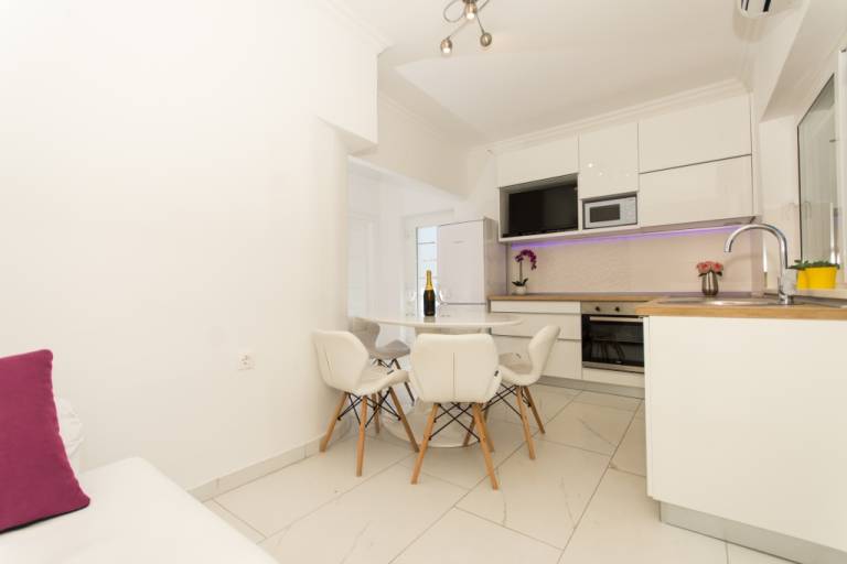 Ferienwohnung in Trogir mit Meerblick, Terrasse, Klimaanlage, W-LAN (3459-3) — photo 5