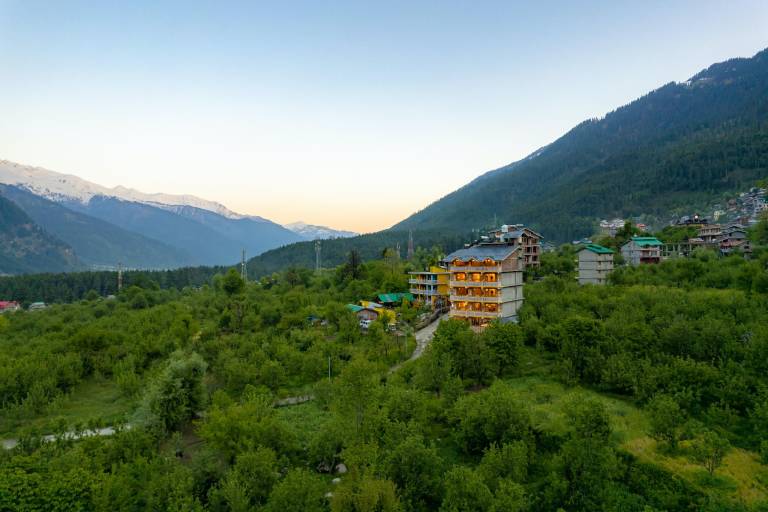 The Social Stays Manali in Manali