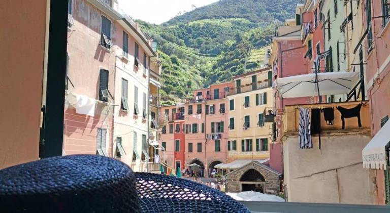 Beautiful holiday apartment | Next to the beach | Pet-friendly in Vernazza