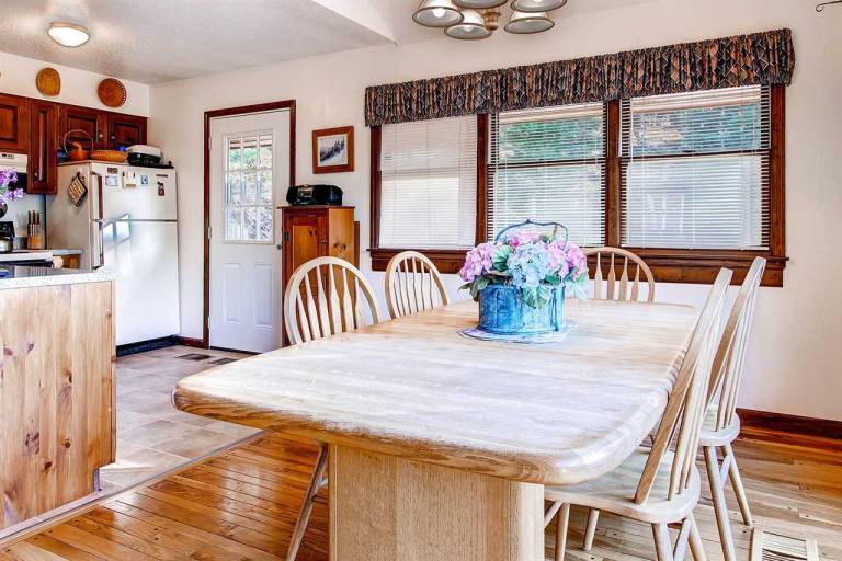 Fully equipped wonderful vacation home with terrace, barbeque & hot tub | Pet-friendly — photo 5