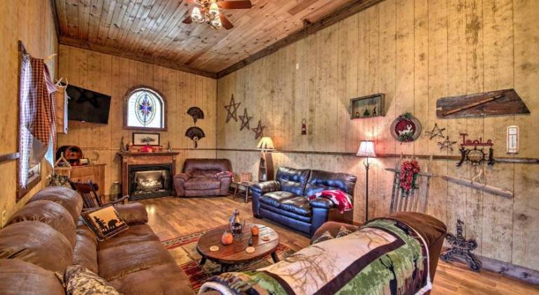 House | Suitable for remote work | Pets allowed in Indiana