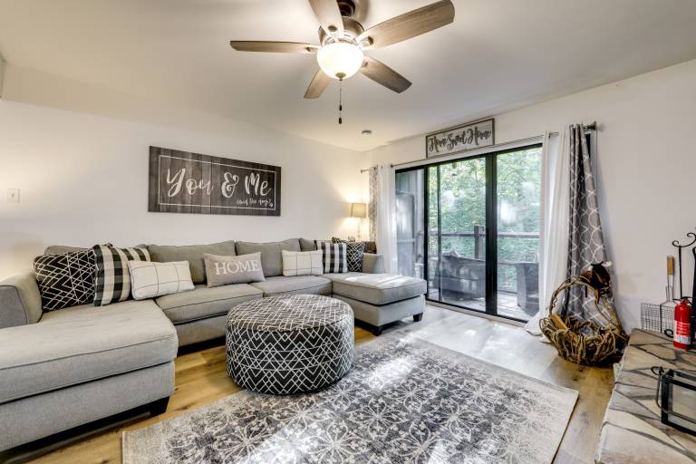 Sevierville Condo w/ Balcony + Pool Access! — photo 2