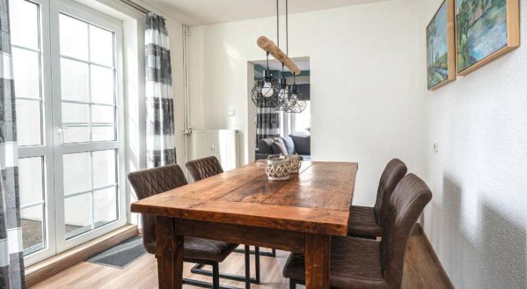 Holiday apartment with barbecue, garden & terrace — photo 3