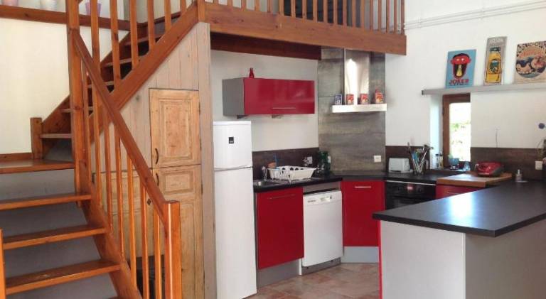 Vacation home with terrace, garden & BBQ — photo 5