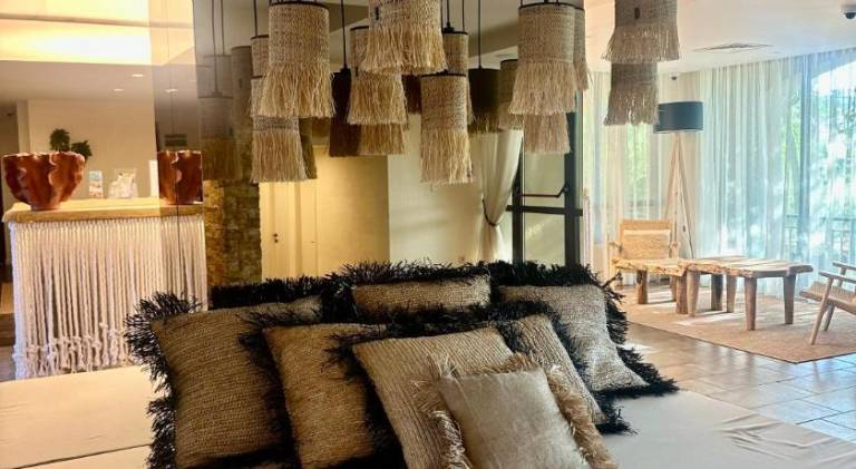 Serviced apartment with patio & yard | Next to the beach | Pets allowed — photo 2