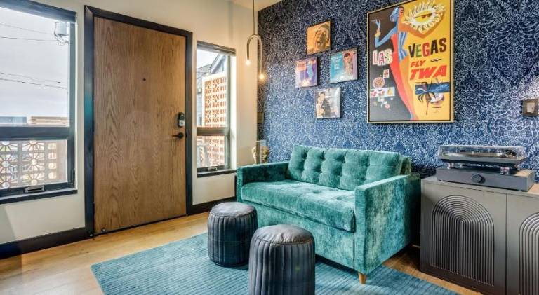 The Prima at The Louie Boutique Motel, Walk to Everything! Dog Friendly! in Newport, OR