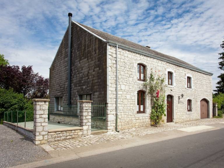Maison de vacances Aye
