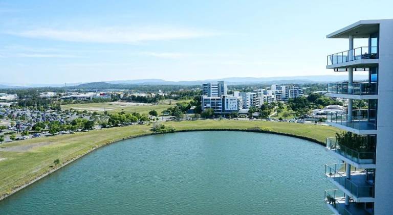 Apartment  Runaway Bay