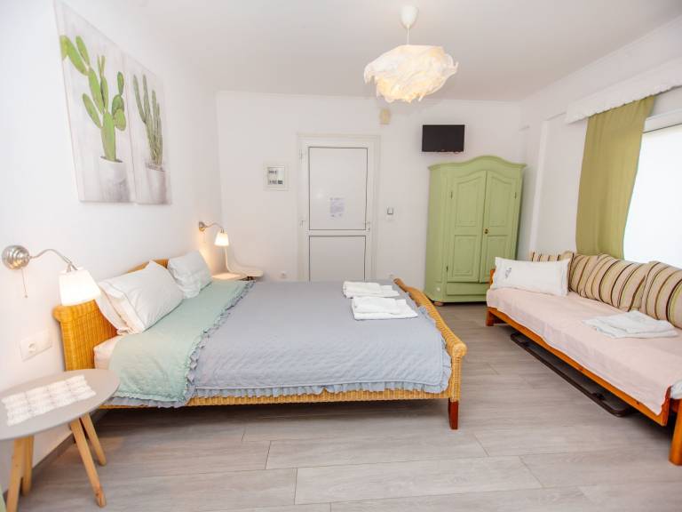 Pleasant holiday apartment with garden | Beach nearby | Pet-friendly — photo 4