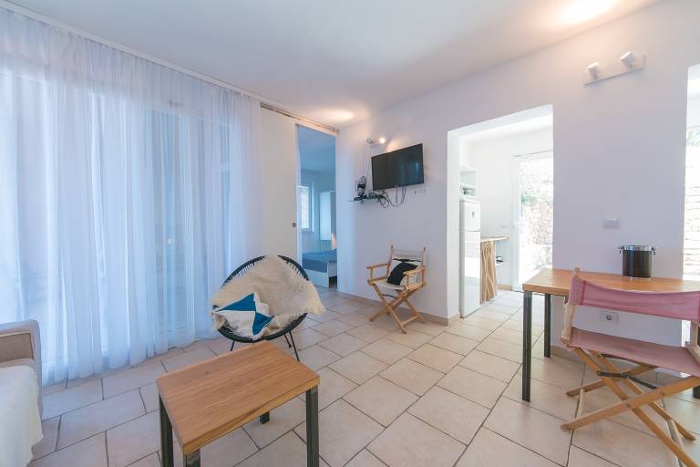 Two bedroom apartment with terrace and sea view Brela, Makarska (A-16596-c) — photo 3