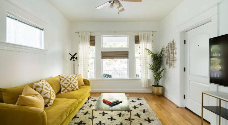 Rental apartment with 1 room for 2 persons in Portland, OR