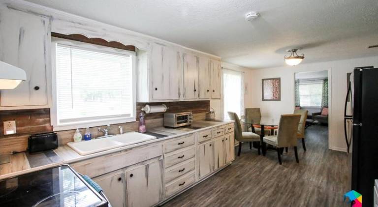 Charming house | Pets are welcome in Pooler, GA
