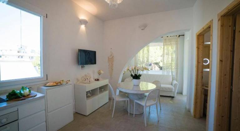 Rental apartment with 2 rooms for 5 persons — photo 2