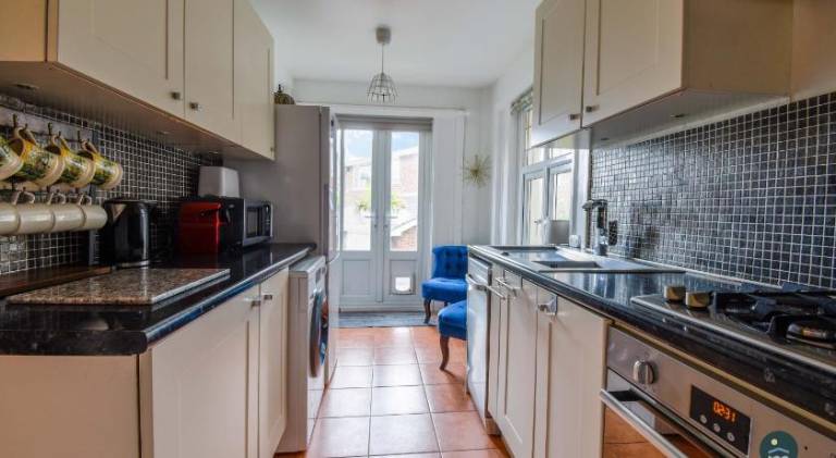 Rental apartment with 2 rooms for 3 persons — photo 4