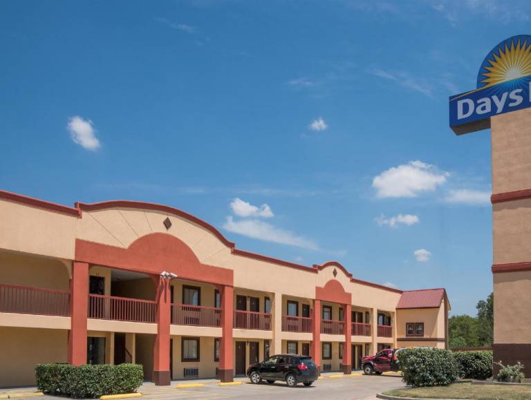 Days Inn by Wyndham Temple in Temple, TX