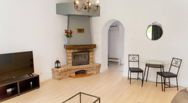 Apartment with 2 rooms for 8 persons — photo 2