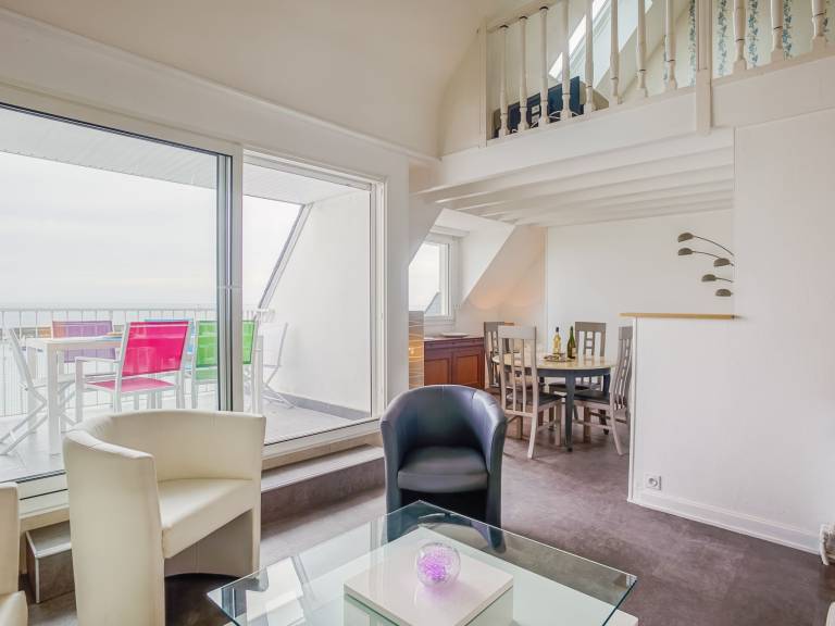 Rental apartment with terrace | Sea view — photo 3