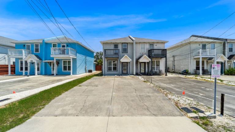 House with BBQ in Panama City