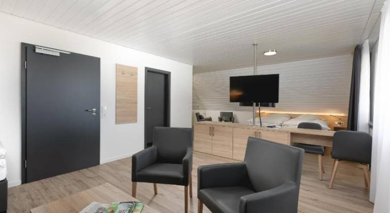 Zur Blume Hotel & Restaurant Efringen-Kirchen bei Basel — photo 2