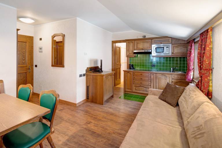 Apartment "Casa San Marco N 8" with Mountain View, Garden & Wi-Fi in Livigno