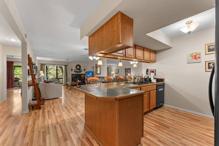 Condo with jacuzzi & pool | Golf view — photo 2