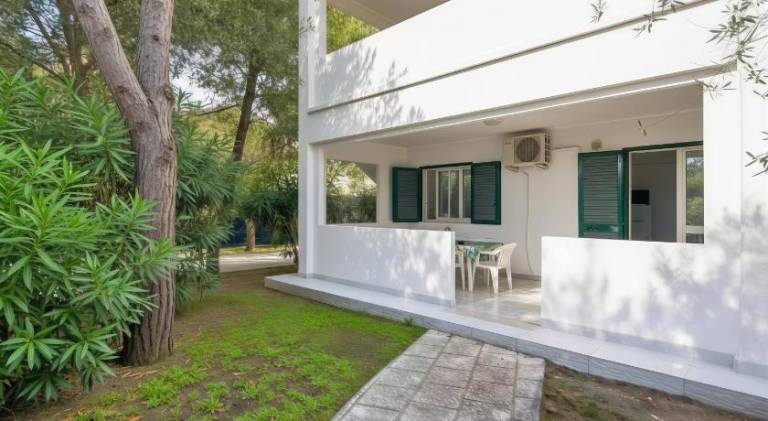 Lovely house with barbeque & pool | Close to the beach | Pets are welcome — photo 3