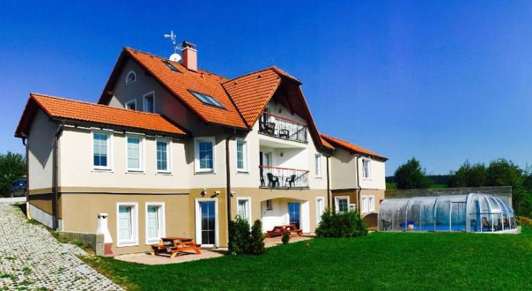 Wonderful apartment with sauna, yard & grill | Pets allowed in Cesky Krumlov
