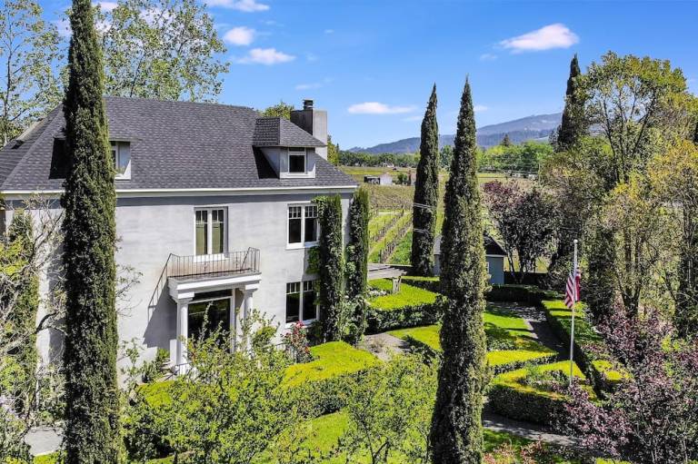 Chateau De Vie