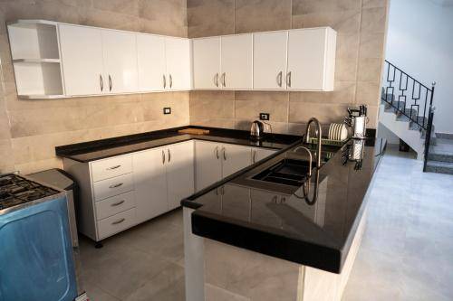 Azure Guest House — photo 3