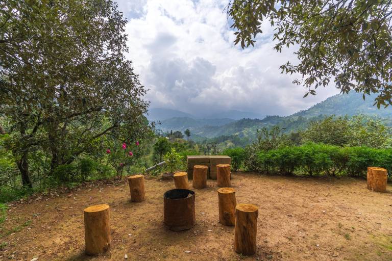 Bloomstone Orchard Mukteshwar -living by Homeyhuts — photo 5