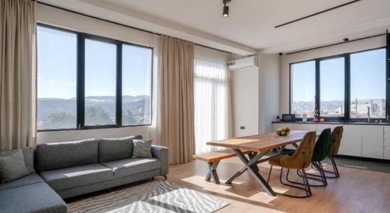 150 m&sup2; Ferienwohnung