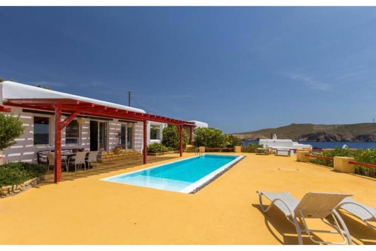 Villa 'Agios Sostis Mykonos' with Sea View, Wi-Fi and Air Conditioning in Mykonos