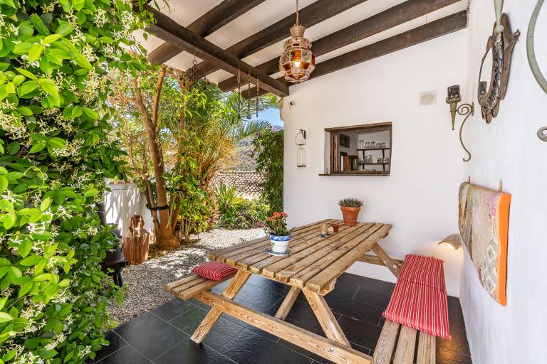 Pet-Friendly Cottage 'Casa Escondida' with Mountain View, Pool & Wi-Fi — photo 3