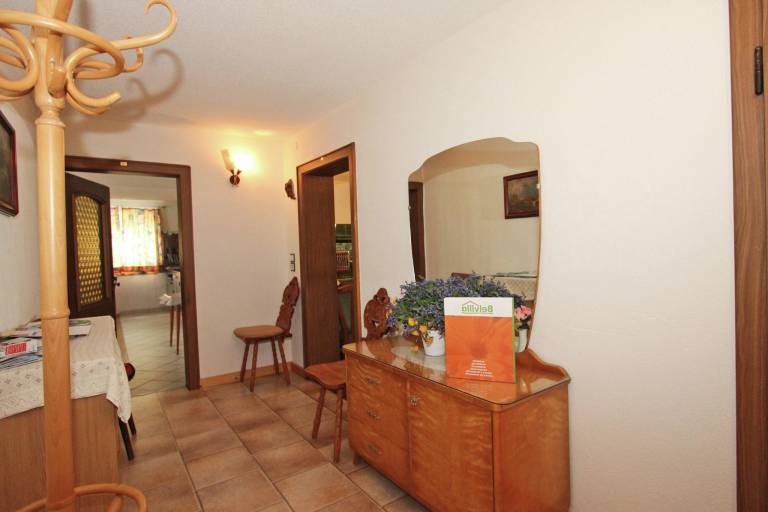 Rental apartment with yard & patio | Mountain view — photo 4