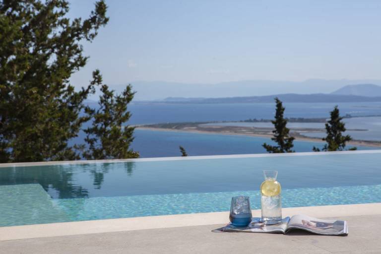 Villa  Lefkada