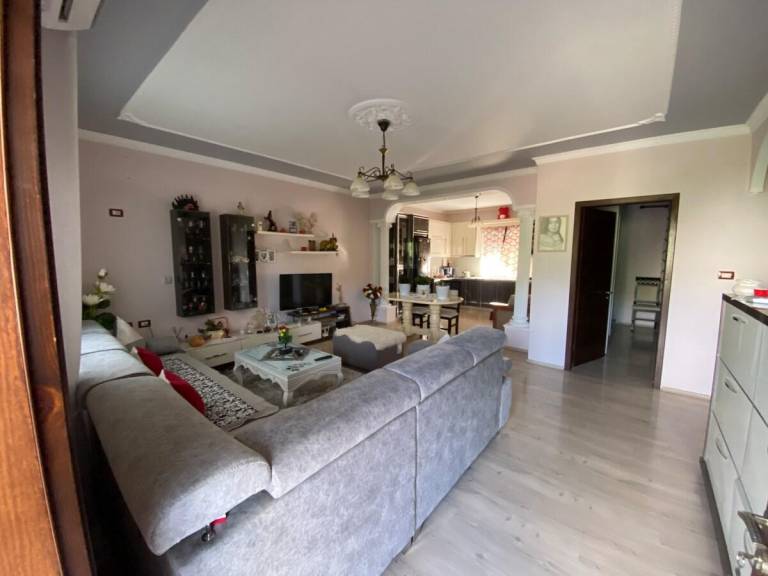 Villa with terrace & yard | Good for workation — photo 2