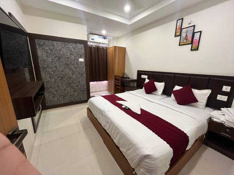 Calicut Palm Residency