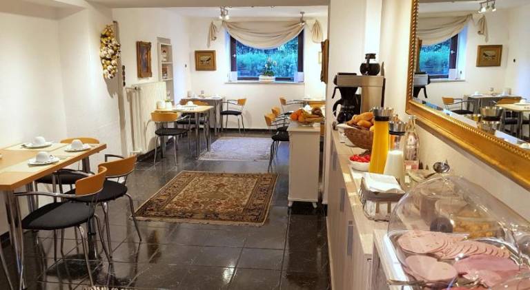 Hotel Cornelia — photo 4