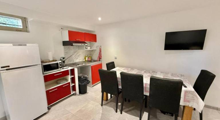 House with 1 room for 3 persons — photo 3