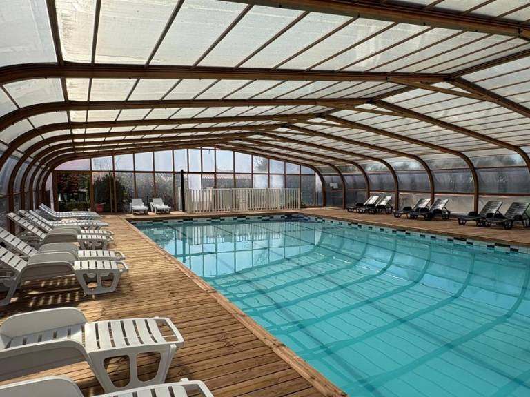 Unusual rental with heated pool & terrace — photo 3