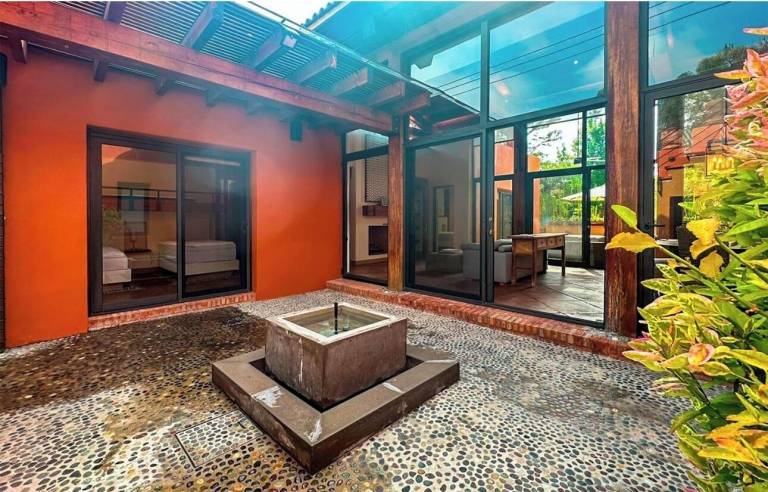 House  Balvanera