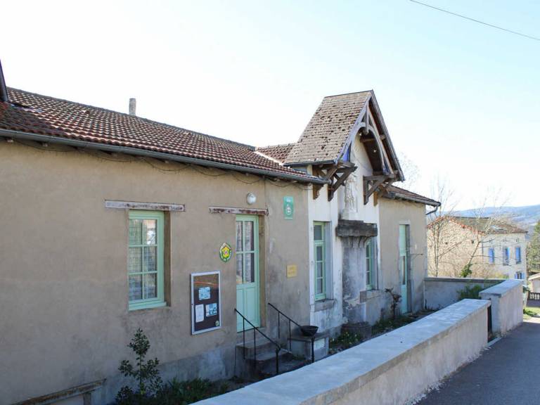 Cottage for 14 guests in La Chabanne with WiFi and pets allowed — photo 3