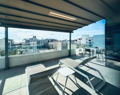 The Loft AthensRivieraSeaviewsRooftopUnoblu in Piraeus