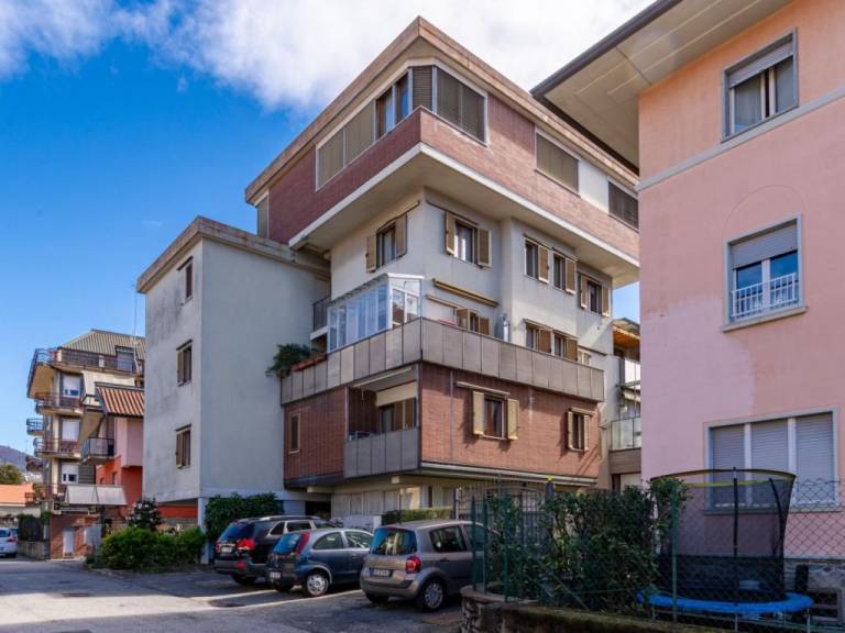 Appartamento Luino
