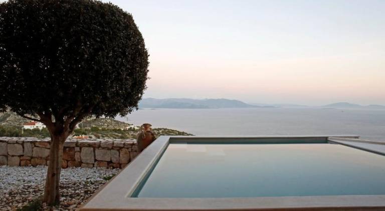 Fully equipped nice villa with private pool & barbecue | Perfect for remote work | Pet-friendly — photo 3