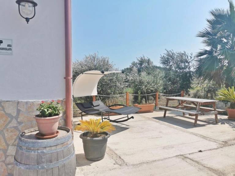 Villa with garden | Beach nearby | Pet-friendly — photo 4